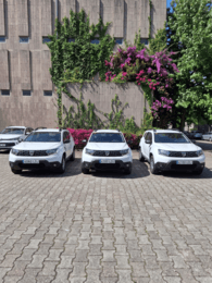 3 Dacia Duster ubicados en Santiago de Compostela (La Coruña).