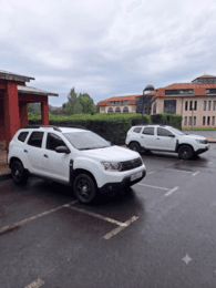 2 Dacia Duster ubicados en Orense.